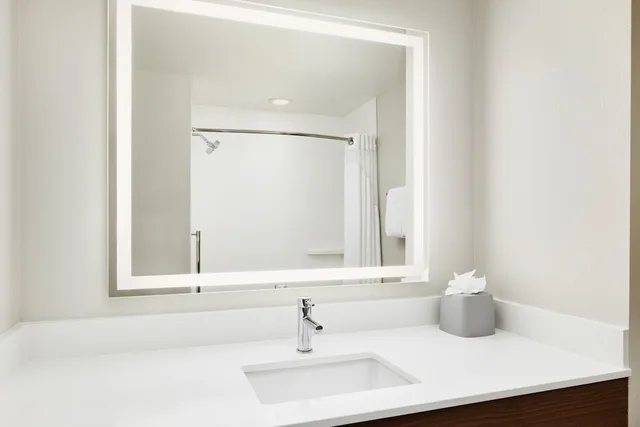 Standard, 2 Queen Beds, Holiday Inn Express and Suites Port St. Lucie West 4/5