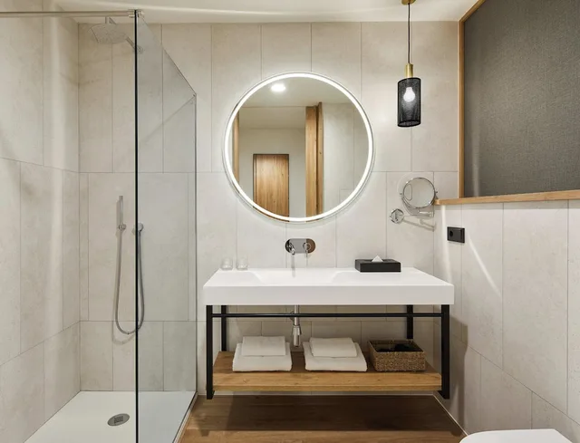 غرفة بسرير كينج، Four Points by Sheraton Barcelona Airport 8/9