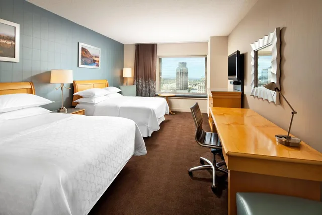 Room, 2 Double Beds, City View, Low Floor, Accessible, Sheraton Grand Sacramento 1/4