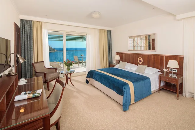 غرفة كلاسيكية بسرير مزدوج بإطلالة على البحر بشرفة، Hotel More Dubrovnik - Adults Only 3/10