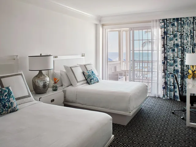 Room, 2 Queen Beds, Ocean Front, Balcony، Isla Bella Beach Resort 2/10