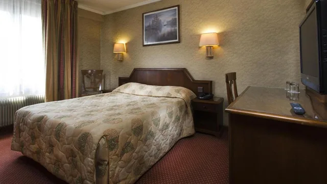 غرفة مفردة، Hotel Meslay Republique 3/3