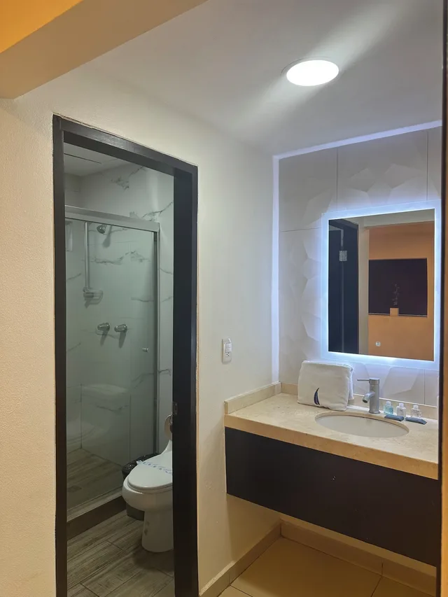 جناح بسرير كينج، Hotel Velario 5/6