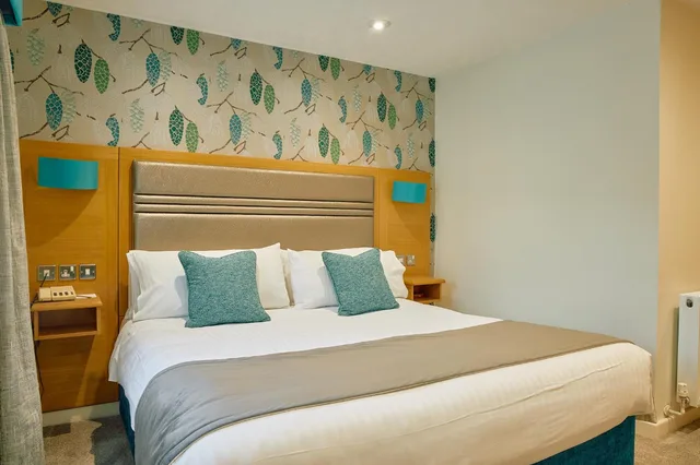 غرفة سوبيريور بسرير مزدوج، Briar Court Hotel 7/10