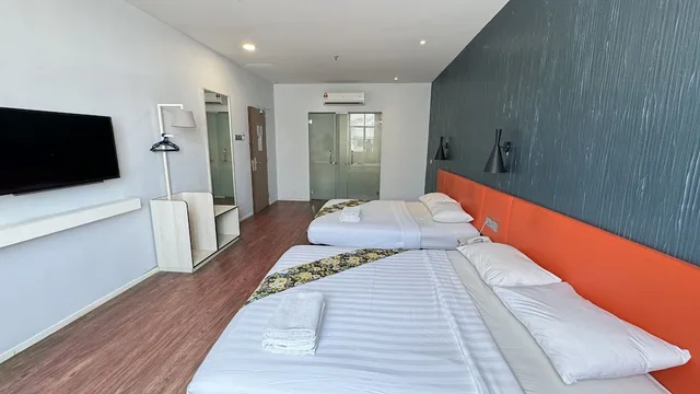 غرفة عائلية بسريرين كوين، Win Win Boutique Hotel Port Dickson 2/7