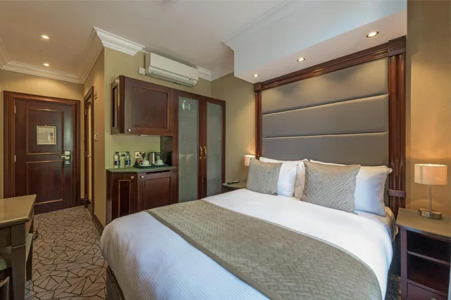 غرفة سوبيريور بسرير مزدوج، Hyde Park International Hotel 3/10