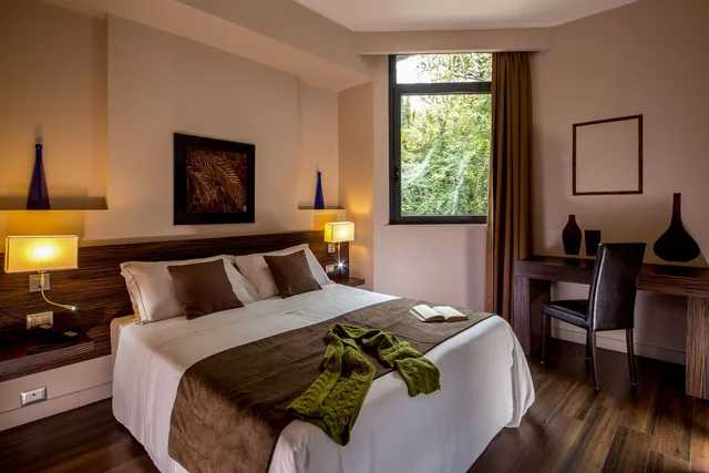 غرفة قياسية بسرير مزدوج أو سريرين منفصلين، Park Hotel Sabina 2/2
