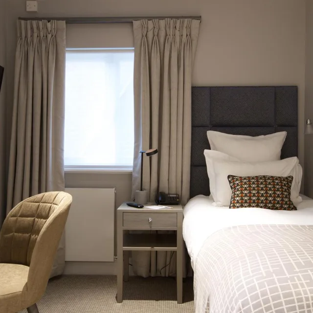 غرفة مفردة، 54 Queens Gate Hotel 6/12