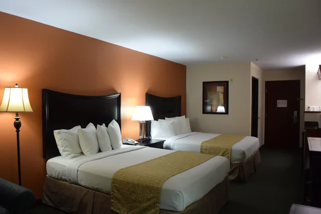 غرفة بسريرين كوين، Travelodge Suites By Wyndham Newberg 9/10