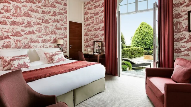 غرفة بريستيج بسرير كينج بشرفة، Normandy Barriere Hotel 1/2