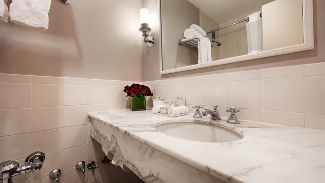 غرفة سيغنتشر بسرير كينج، The Andrew Hotel 8/10