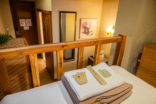 غرفة سوبيريور رباعية، METRO PRATUNAM BOUTIQUE HOTEL 3/10