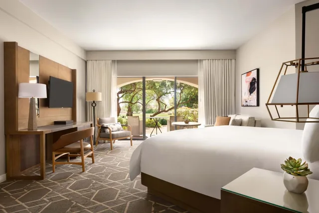 Fairmont, King Bed, Balcony or Patio, Accessible، Fairmont Scottsdale Princess 5/8