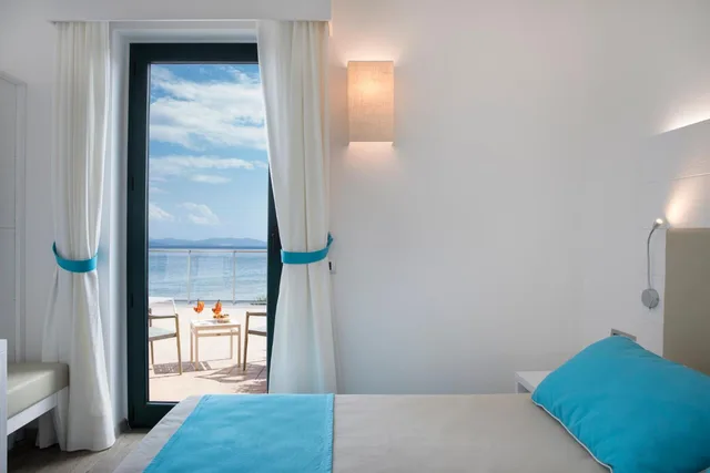 جناح بإطلالة على البحر، Lu Hotel Maladroxia 3/5
