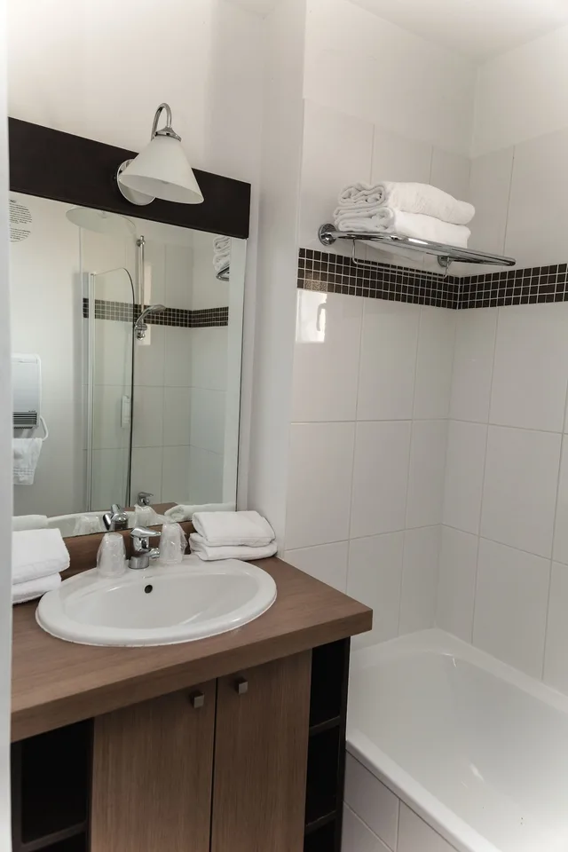 استوديو بسرير كوين، Appart Hotel Garden & City Rousset 6/7