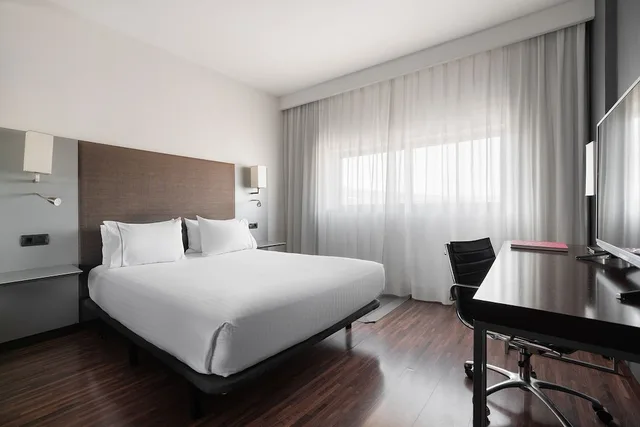 غرفة بسرير مزدوج، Exe Zizur Pamplona 3/5