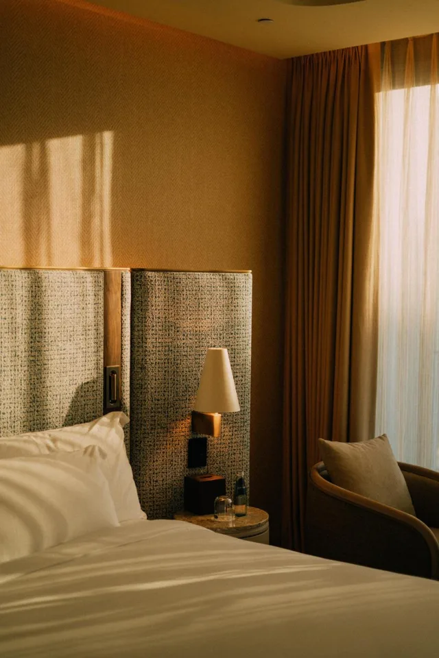 Extra Me, Suite, Double Bed, Sofa، Me Malta 3/4