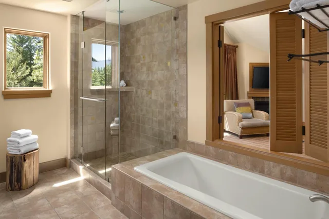N Suite, King Bed, Resort View، Suncadia Resort 2/2