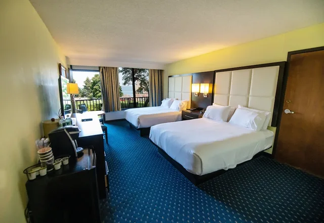 Premium, 2 Queen Beds, Ocean Front، Holiday Inn Resort Bar Harbor Acadia Natl Park 4/6