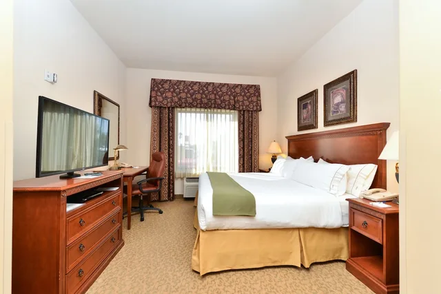 غرفة قياسية بسرير كوين، Holiday Inn Express Hotel And Suites Las Cruces 1/1