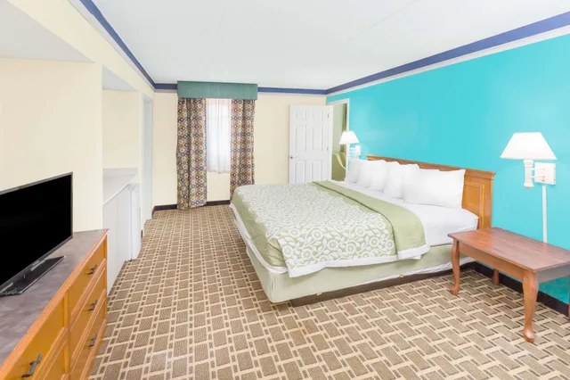 غرفة بسرير كينج، Days Inn By Wyndham Little Rock/Medical Center 1/4