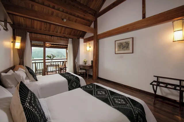 غرفة ديلوكس بسريرين منفصلين، Mai Chau Hideaway Lake Resort 2/3