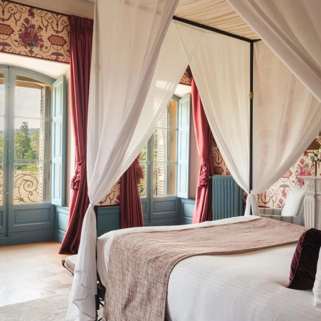 جناح بريستيج، Chateau de Fonscolombe 4/10