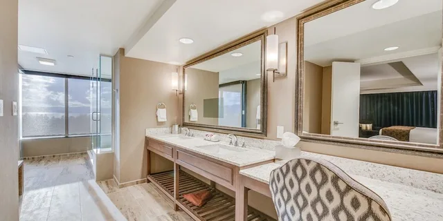 جناح بسرير كينج بإطلالة على البحيرة، Caesars Republic Lake Tahoe 7/10