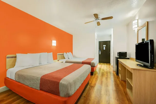 غرفة بسريرين كوين، Motel6 Beaver, UT 1/6