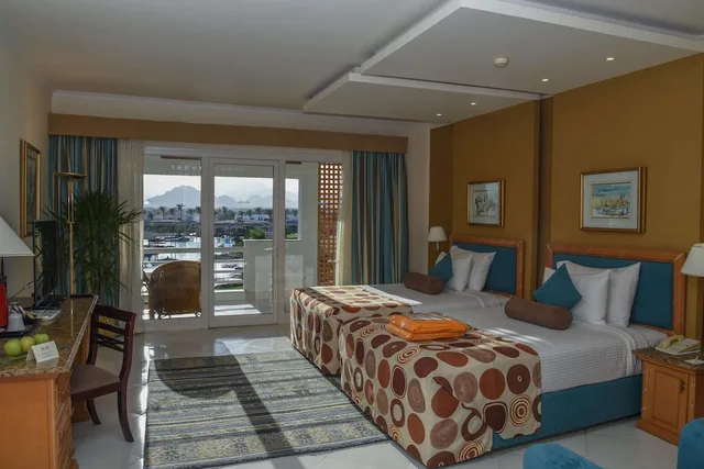 غرفة سوبيريور بسريرين منفصلين بإطلالة على المسبح، Pickalbatros Golf Beach Resort 6/10