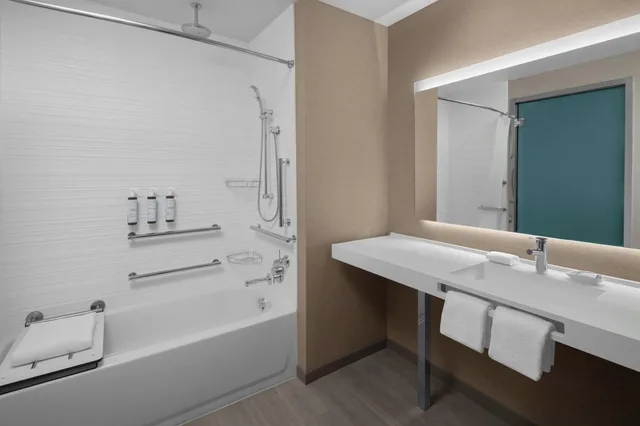 جناح بسرير كينج لذوي الإعاقة، Hyatt House Lansing University Area 6/6