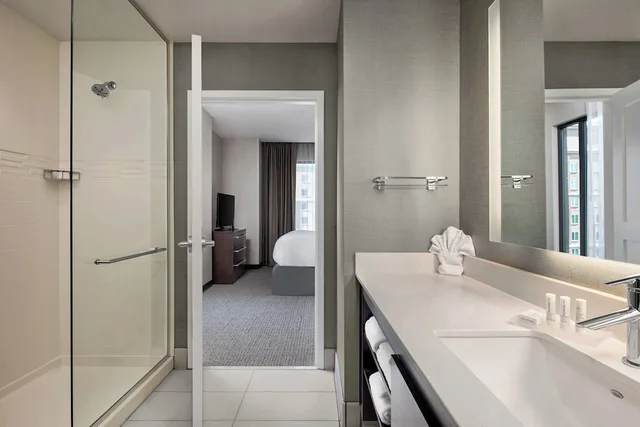 استوديو بسرير كينج مع أريكة، Residence Inn Boise Downtown City Center 2/4