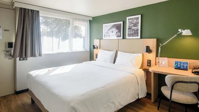 غرفة قياسية بسرير كوين، Campanile Toulouse Nord L'Union 2/10