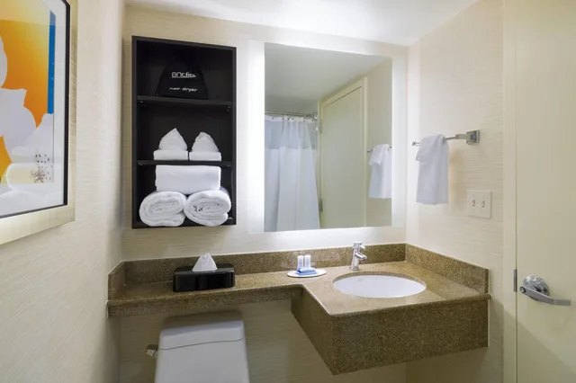 استوديو بسرير كينج، Fairfield Inn Suites By Marriott Paramus 4/4