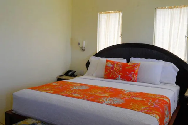 1 Bedroom, Suite, King Bed, Resort View, Kitchenette, La Vue Boutique Inn 4/10