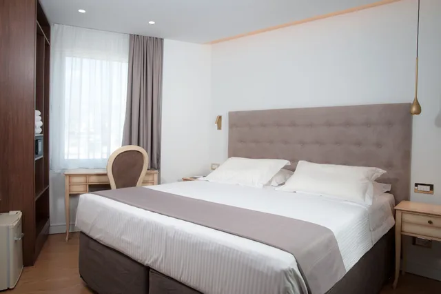 غرفة مزدوجة سوبيريور بإطلالة على المدينة، Acropolian Spirit Boutique Hotel 2/10