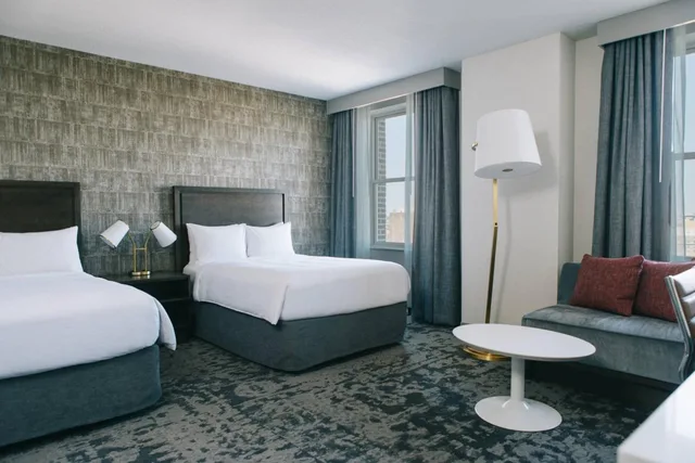 جناح بسريرين مزدوجين، Marriott St. Louis Grand 1/4