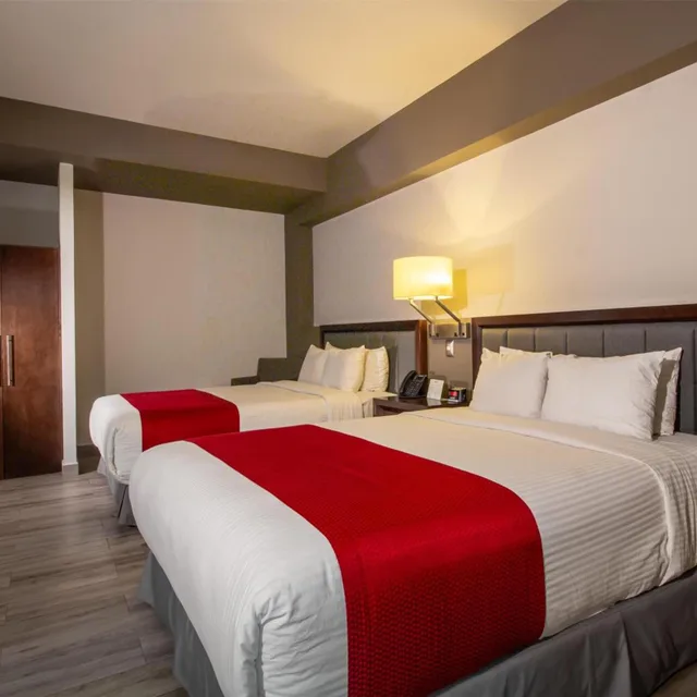 غرفة بسريرين كوين يُسمح فيها بالحيوانات الأليفة، Best Western Plus Santa Cecilia Pachuca 2/7