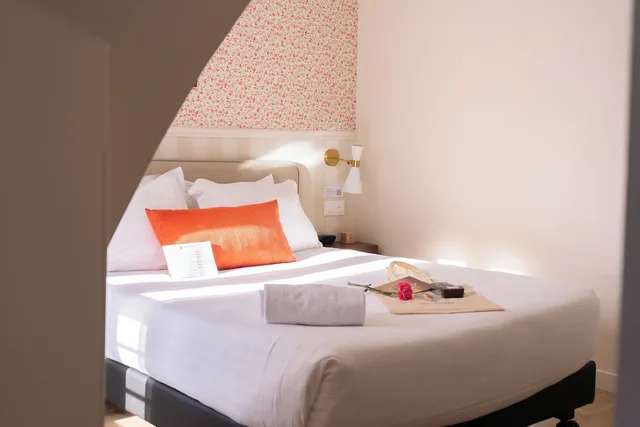 غرفة قياسية مفردة بسرير مزدوج، HOTEL B SQUARE 1/8