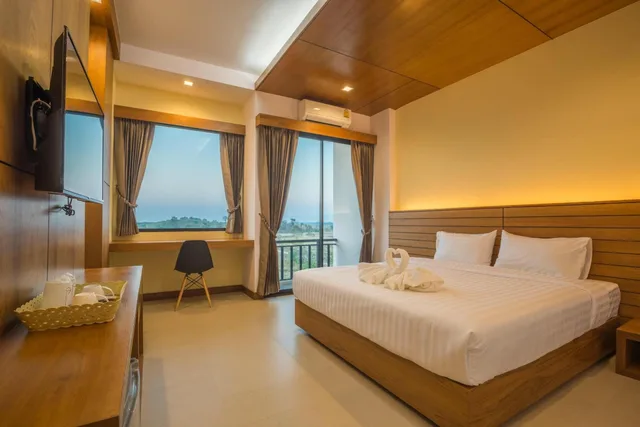 غرفة ديلوكس بسرير مزدوج، Sann View Hotel 2/9