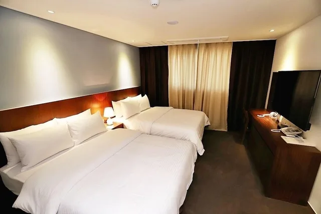 جناح جونيور بسريرين مزدوجين بإطلالة على البحر، Sea & Moon Tourist Hotel 1/2