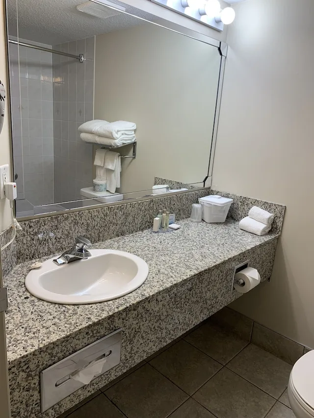 غرفة بسريرين كوين، Travelodge By Wyndham Stony Plain 3/4