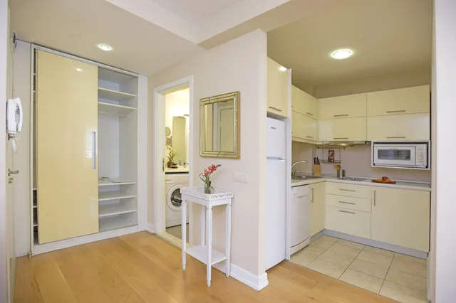 جناح بسرير مزدوج وسريرين منفصلين بغرفتي نوم، Cheya Residence Tesvikiye 6/10