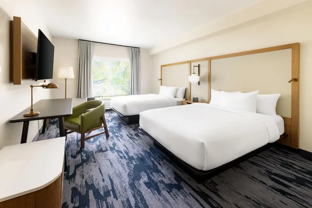 غرفة بسريرين كوين لذوي الإعاقة، Fairfield by Marriott Inn & Suites Oakhurst Yosemite 1/6