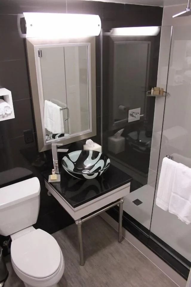 غرفة قياسية، Lotus Boutique Inn Suites 5/8