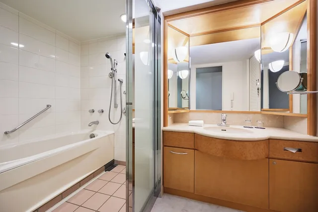 Grand, Twin Beds, Disney or Bay View، Sheraton Grande Tokyo Bay Hotel 5/7