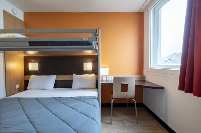 Standard, Multiple Beds، Premiere Classe Roissy - Aeroport Charles De Gaulle 1/7
