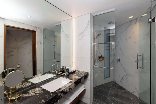 Vantage, King Bed، Horizon by SkyCity 2/2