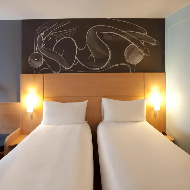 Room, Single Bed, Ibis Brighton City Centre Station 5/10