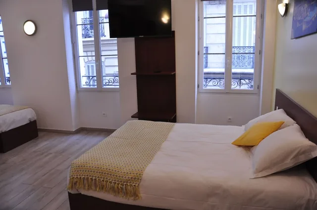 غرفة سوبيريور بسرير كوين، Massilia Hotel 5/10
